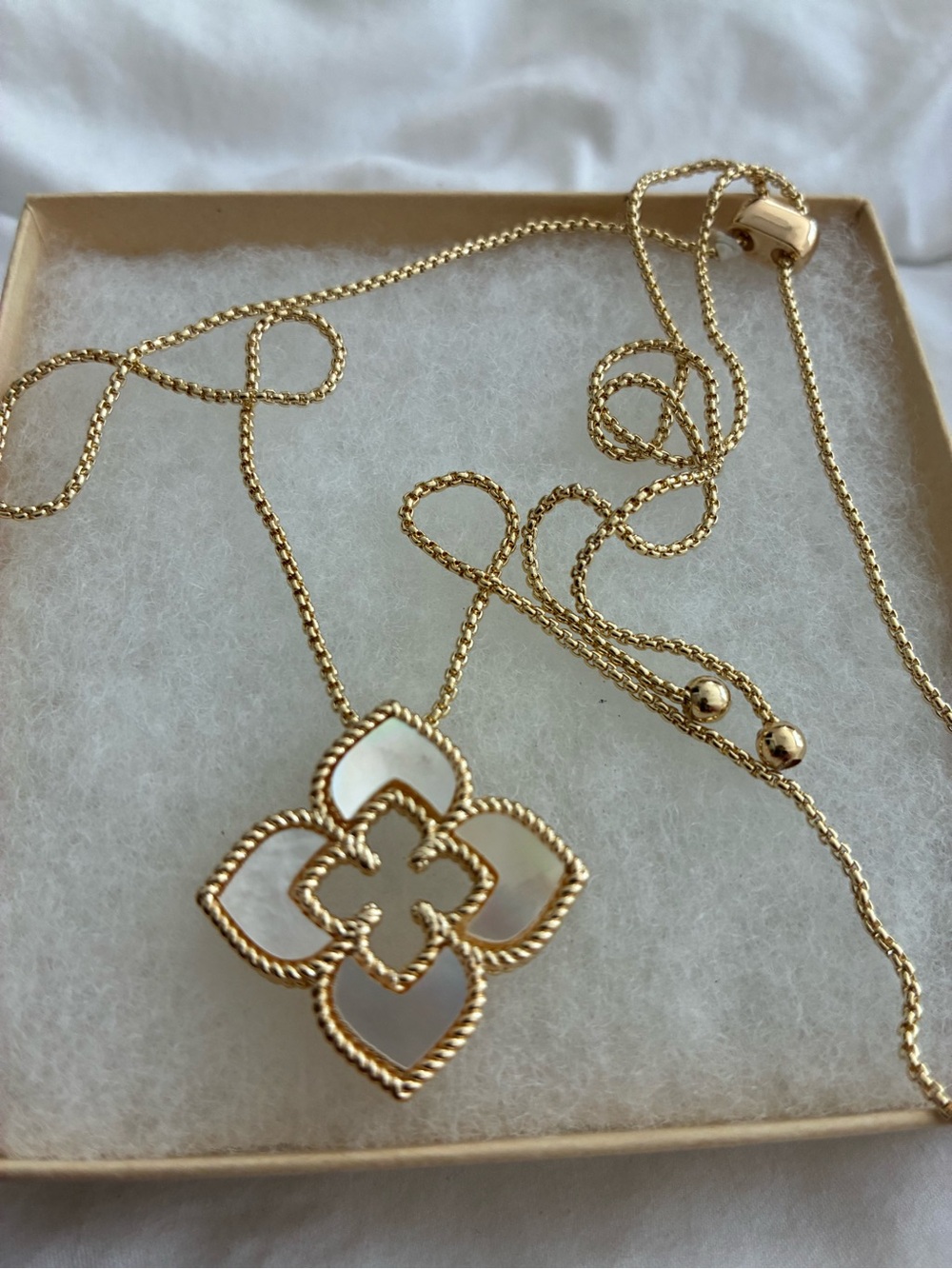 Natasha Denona Gold and Mother-of-Pearl Floral Pendant Necklace